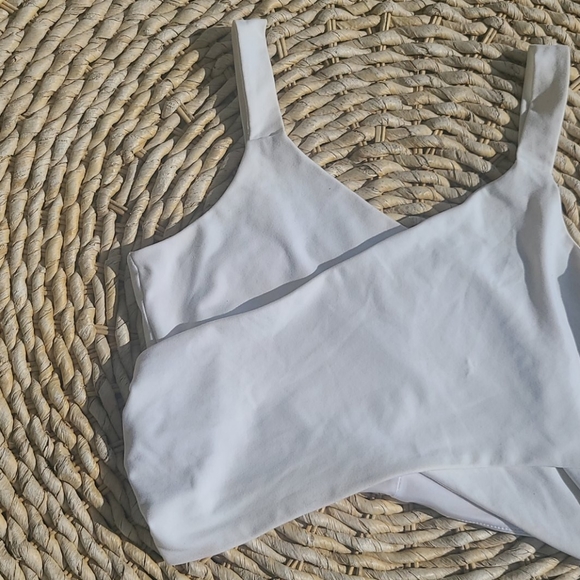 Bebe wrap crop top - Picture 2 of 7